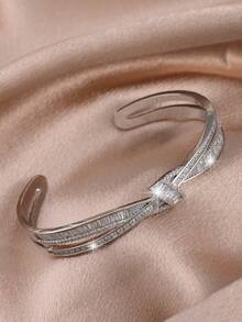 1 pieza Diseño de corbata de moño asimétrico con circonita cúbica brillante de lujo estilo europeo y americano, sensación de alta gama, adecuado para novia, banquete y uso diario para mujeres