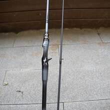 Caña de pescar de fibra de carbono de 180 cm - Alta sensibilidad para spinning/casting, punta de caña a prueba de explosiones, mango ergonómico de una sola pieza con tacto suave, adecuada para pesca en agua salada | Regalo perfecto para pescadores, equipo de pesca moderno | Excelente regalo para el Día de Acción de Gracias