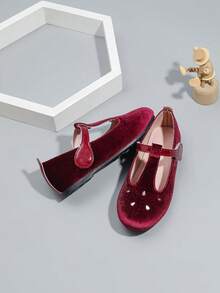 1 Pair Fashionable Spring/Autumn Girls Hollow Flat Shoes - Burgundy - View 3