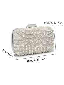 Mini Bolsa Clutch com Alça Transversal, Bordada com Pérolas Grandes e Pequenas em Ambos os Lados