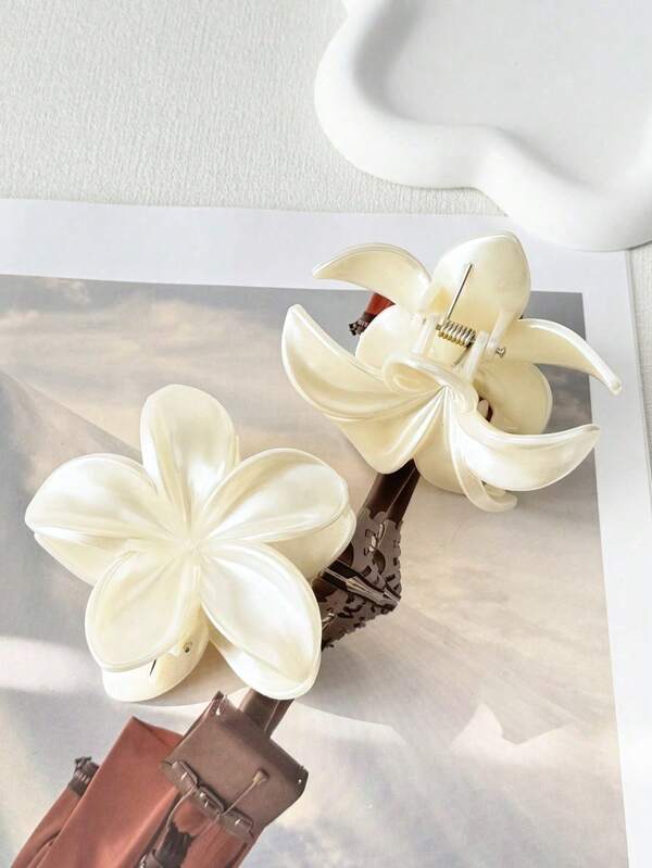 1/2/6/12 Stücke Blumen Haarklammern für Frauen, einfache Haarzubehör für Strandurlaub, Haarstyling Klammern, Schulanfang, Valentinstag