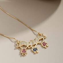 Delicate Women's Necklace With Children's, Boy's And Girl's Pendants, Plated In 18K Gold And 925 Silver With Zirconias - 2 menina 1 menino (ouro) - 查看 3