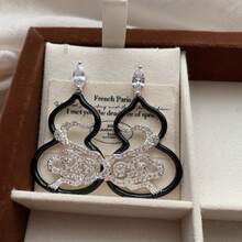 Pendientes con nubes auspiciosas, bendición y calabaza completamente cubiertos de rhinestones, nuevo estilo chino de nicho, retro de alta gama, elegante estilo nacional con resina y circonita incrustada