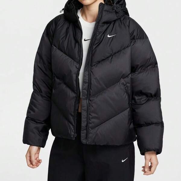 Nike جاكيت نسائية قصيرة مبطنة بالريش AS W NSW SF DOWNFL NK WPFR V2 - HV5236-010