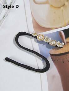 Elegant Faux Pearl Retro Style Hair Accessory, Unscented Relaxed-Textured Hair Compatible,Faux Pearl Flower Decor Magic Hair Bun Maker,Twist Hair Bun Maker, Faux Pearl Decorative Hair Clip, Slouchy Weave Ponytail Holder, High-Grade Hair Curler For Tied Ball Head Design ,Hair Styling Tools ,Hair Styling Kit