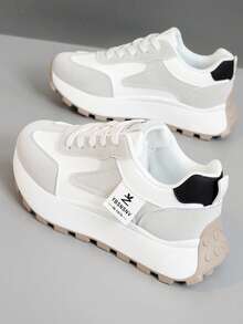 1 双高品质女士多功能四季时尚跑步鞋，平底 Gump 鞋，休闲日常运动皮革运动鞋，登山鞋