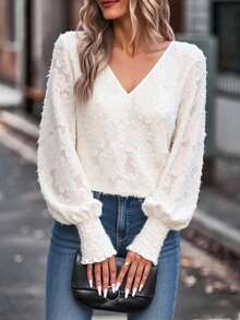 Blusa de encaje blanca con cuello en V, mangas abullonadas y puños con volantes para mujer talla grande, adecuada para uso diario, cumpleaños, fiestas y vacaciones