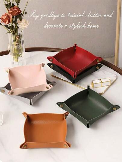 1个皮革首饰托盘，可放置戒指、耳环和手镯；床头柜/梳妆台收纳盒；手表/硬币托盘；带金色英文单词的手机/钥匙收纳架，情人节礼物，房间装饰