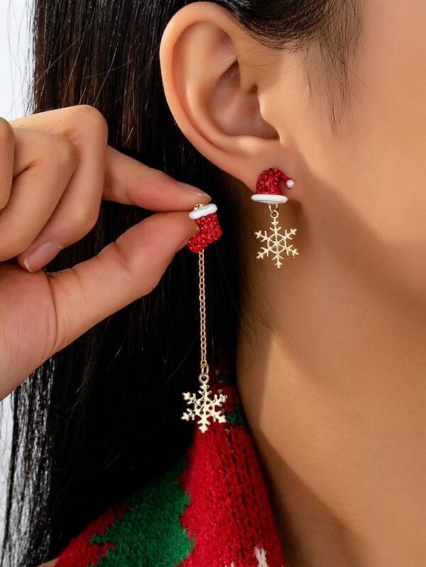 1 Pair Red Color Santa Hat Christmas Stocking Earring, Asymmetric Snowflake Drop Earrings, Festive Xmas Dangle Earring Holiday Jewelry Gift For Women&Girls