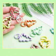 10pcs Creative Hand-Painted Christmas Tree Enameled Spring Clasp Keychain Charms, Colorful Open Spring Clasp Jewelry Accessories