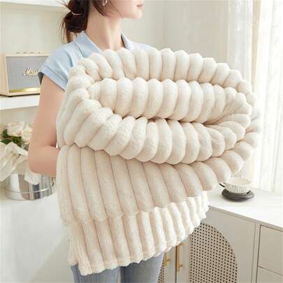 1pc White Soft Warm Fleece Blanket, Suitable For Bed, Office Nap, Air Conditioning, Bedsheet
