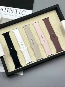 Lot de 5 bracelets de montre en silicone pour cadeau de Noël, compatibles avec Apple Watch séries 11/10/9/8/7/6/SE/SE2/SE3 Ultra 2/3 38 mm, 40 mm, 41 mm, 42 mm, 44 mm, 45 mm, 46 mm, 49 mm. Bracelets de sport élégants et respirants pour hommes et femmes, doux, confortables et légers, pour la course à pied, la gym, l'entraînement, à la mode au quotidien, cadeau idéal pour la famille et les amis. - Fumée violette/Étoile/Blanc/Gris rose/Noir - Voir 3