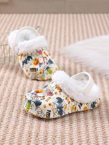 1 Pair Kids Comfortable Fashion Casual Lightweight Halloween Spider Print Thermal Lined Warm Versatile Clogs - White - View 5