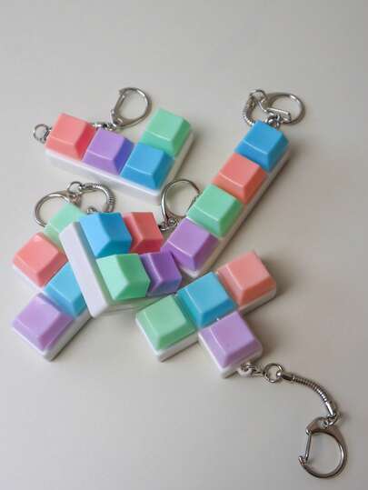 1 件挤压减压玩具立方体钥匙扣，颜色随机，键盘按钮减压玩具，办公桌减压器