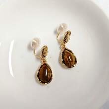 Pendientes de gota colgante de piedra de ojo de tigre en forma de lágrima dorada 2025 - Pendientes colgantes vintage elegantes, joyería de declaración retro única con textura dorada, accesorio de uso diario y fiesta para mujer, regalo minimalista elegante