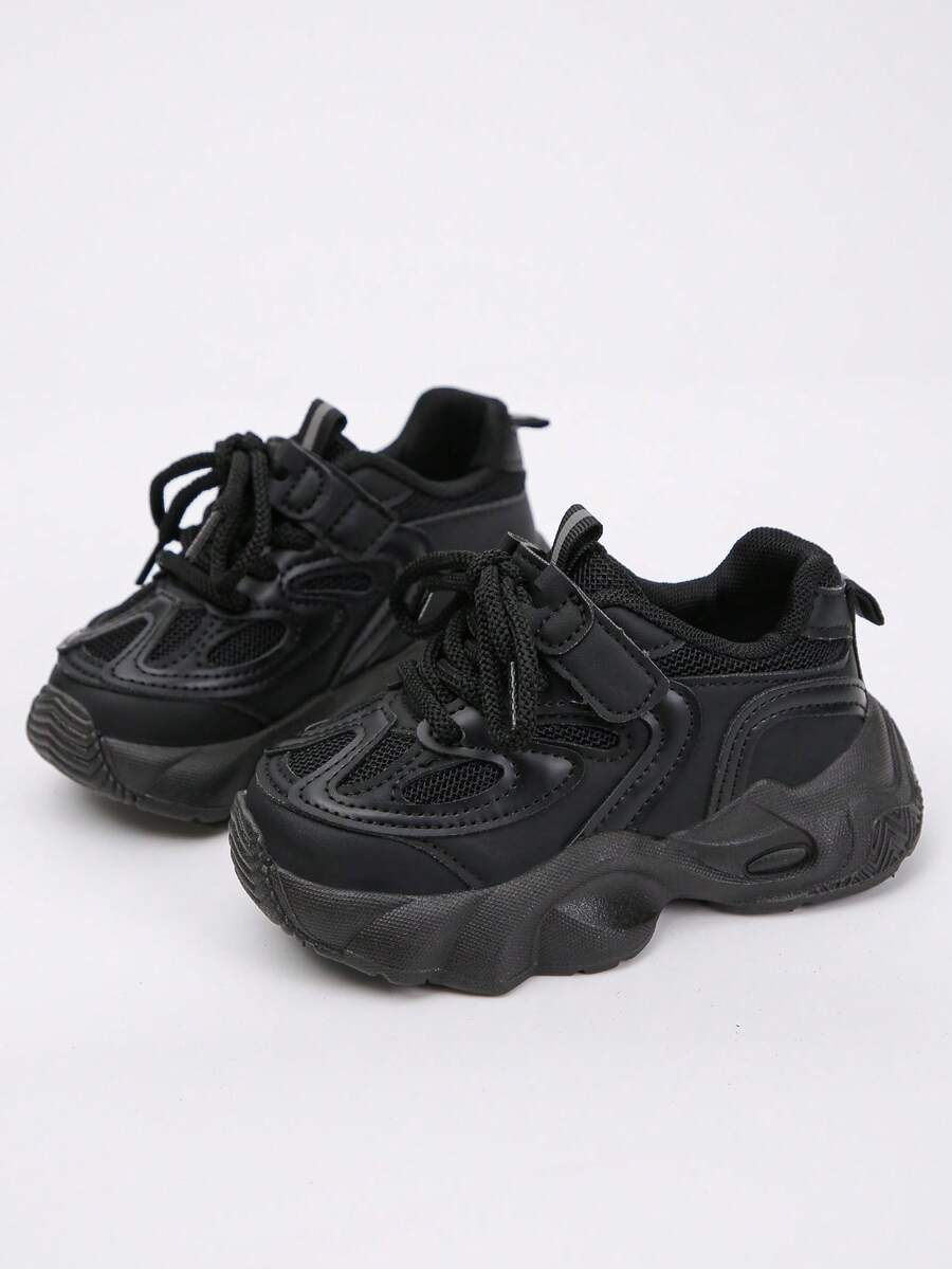 1 Pair Kids' Casual Sneakers, Cute Athletic Breathable Running Shoes For Boys And Girls - Black - View 1