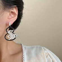 Pendientes con nubes auspiciosas, bendición y calabaza completamente cubiertos de rhinestones, nuevo estilo chino de nicho, retro de alta gama, elegante estilo nacional con resina y circonita incrustada