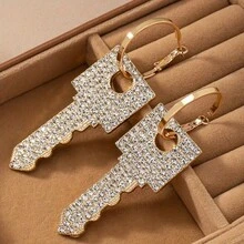 Bohemian Style Large Key Pendant Earrings With Shiny Rhinestones - Zinc Alloy, Suitable For Daily And Vacation Wear - 金色 - 查看 3