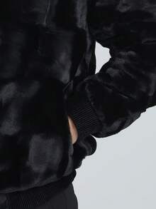 男士长袖连体仿皮草外套 冬季保暖秋季户外休闲日常穿着 - 黑色 - 查看 8