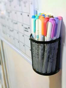 1/2 piezas Organizador de cesta magnética de metal para refrigerador, Soporte magnético de malla para bolígrafos, Organizador de lápices y marcadores de malla para escritorio, Soporte de bolígrafo de malla de hierro metálico, Soporte de bolígrafo semicircular y almacenamiento para el hogar y la oficina para la cocina, el refrigerador, el escritorio - Diseño negro duradero y ahorrador de espacio con bolígrafos de varios colores, suministros de manualidades, amigable para la familia