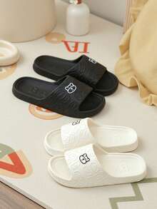 Sandales d'été épaisses à la mode pour femmes, simples et polyvalentes, en EVA antidérapante. Idéales pour la maison, la salle de bain, le dortoir.