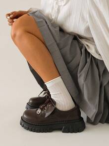 1 Pair Solid Color Casual PU Leather Bat Wing Halloween Flats, Black Versatile Round Toe Thick Sole Retro Mary Jane Shoes For Women - Brown - View 5