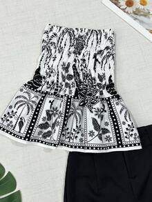 Women's Two Piece Set, Strapless Printed Top And Plain Shorts, Casual Summer Outfit - Black - View 2