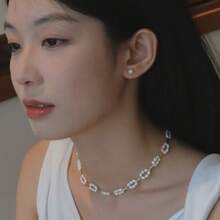 أقراط من الفضة الإسترليني عيار 925 مع لؤلؤ مياه عذبة، أقراط بسيطة وأنيقة، فضة خالية من الحساسية، متعددة الاستخدامات للنساء