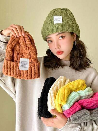 1-Piece Women's Multi-Color Knitted Hat Set - Cable Knit, Casual And Elegant, Retro Bohemian Style, Warm And Windproof, Acrylic, Versatile Solid Color Knitted Hat, Loose Version, Suitable For Autumn And Winter, Letter Casual Hat, Fashionable Women's Ear Warmer Hat("Due To Different Product Batches,The Text Content On The Fabric Labelis Randomly Distributed")