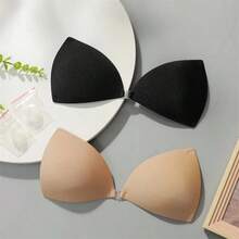 Sujetador invisible reutilizable de color carne para mujer, sujetador push-up de unicolor con copa triangular, cubiertas de pezones de silicona sin espalda y sin tirantes, accesorio sexy de lencería con tirantes transparentes y extraíbles, ropa interior sin costuras color nude con botón frontal, para fiestas, bodas, vestidos o uso diario