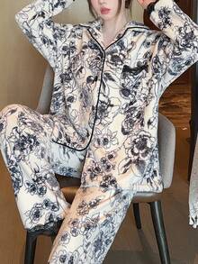 2pcs Women's Flannel Fluffy Pajama Set, Lapel Collar Top & Pants, Black & White Contrast Color Lace Trim, Suitable For Autumn/Winter, Fall Clothes, Cozy