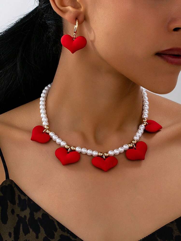 Collar con colgante de corazón rojo de metal con perlas, estilo fashionable y apropiado para uso diario y atuendos festivos, regalo de aretes y collares para mujeres - Rojo - Añade 1