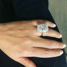 1 pieza Anillo personalizado elegante para mujer, de lujo plateado en plata con circonita sintética brillante, diseño de cruz perfecto para uso diario y como regalo, mejor regalo para familiares y amigos