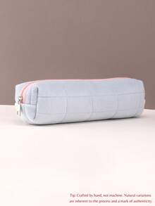 1 pieza, Estuche de lápiz con bordado personalizado a cuadros, Estuche de lápiz personalizado con texto personalizado - Gran capacidad, Bolsa de almacenamiento - Perfecto para útiles escolares, artículos de oficina y regalos únicos de vuelta al colegio. Bolsa de maquillaje, accesorios de viaje multifuncionales, ahorro de espacio, letra, a rayas exquisita