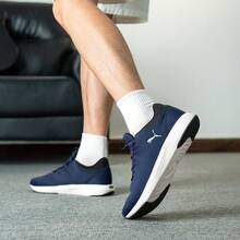 Puma Zapatillas deportivas Softride Cruise 2 de estilo slip-on, unisex, con amortiguación, para entrenamiento físico y correr de forma casual. Código 312005-01