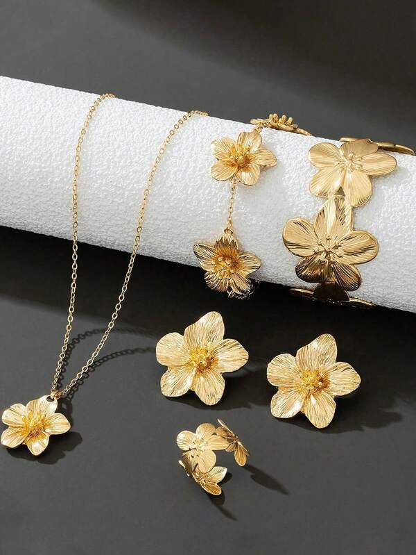 6Pcs Elegant Luxury Golden Floral Decor Jewelry Set,Pendant Necklace&Bracelet&Ring&Earrings&Chain Bracelet,Women's Jewelry For Everyday Wear