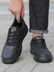 Men's Shoes New Breathable White Shoes Men's And Versatile Thick Soled Sports Board Shoes Shoes Skate Sneakers