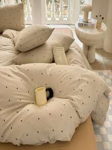 2/3-teiliges Bettwäsche-Set in Khaki mit Streifenmuster und Herzdesign (1 Bettbezug + 1/2 Kissenbezüge, ohne Bettdecke), moderner romantischer eleganter klassischer Stil, Polyester bequem und atmungsaktiv, geeignet für alle Jahreszeiten, ideal für Schlafzimmerdekoration, luxuriöses Hotelflair, mädchenhafter Stil, Geschenk für Eltern & Freunde. Bettbezug*1, Kissenbezug*1/2, Größen: Super King, Kingsize, Doppelbett, Einzelbett, Studentenzimmer, Schulanfang - Verschiedenfarbig - Übersicht 5