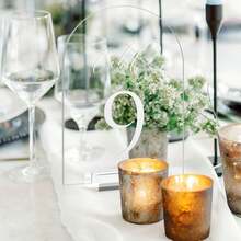 5*7英寸亚克力拱形桌号牌，带亚克力支架，适用于婚礼、生日派对等场合，可用作餐桌指示牌