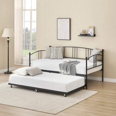 Daybed With Trundle…
