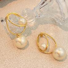 1 Pair Of Stainless Steel Earrings, French Retro Winding Circle Large Pearl Studs, High-Grade Temperament Earrings, Niche Style - 金色 - 查看 5