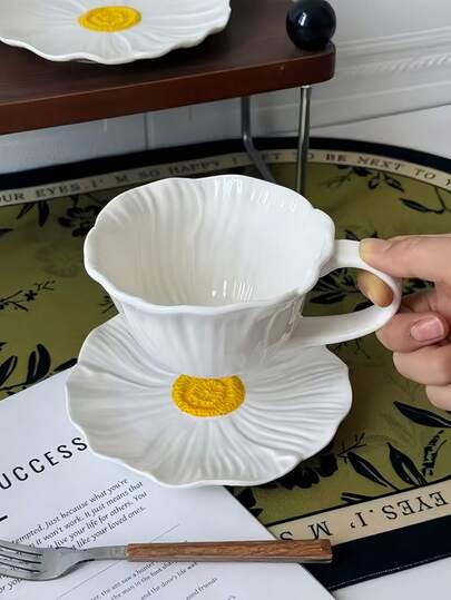 1 Set Taza y platillo de cerámica con flor de margarita blanca, taza y platillo de café con leche estilo minimalista francés, taza y platillo de té de la tarde vintage, adecuado para restaurante, sala de estar, cafetería, tienda de postres