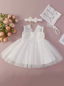 0-2岁女婴白色洗礼礼服套装、婚礼花童泡泡纱裙套装