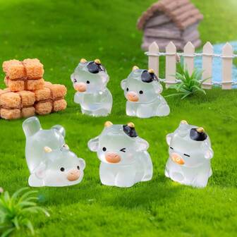 5/10/20pcs DIY Luminous Small Cows, Luminous Mini Resin Animal Small Cows, Mini Toys, Handmade Decoration Accessories, Luminous Small Cows In The Dark, Suitable For Holiday Gifts, Sock Gifts, Party Gifts, Prank Games, Landscape Gardens