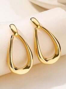 1 par de pendientes aro en forma de C asimétricos y retorcidos de acero inoxidable minimalistas, adecuados para uso diario de moda de mujer u ocasiones de fiesta, se pueden regalar como regalo de vacaciones