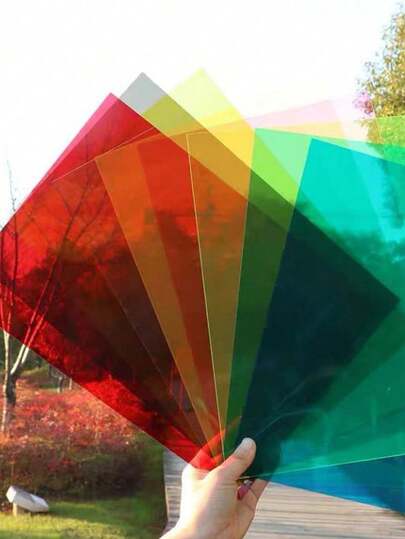 10 pezzi 0,3mm Fogli di plastica trasparente colorata in PVC, 8 pezzi 0,5mm Fogli di plastica opaca colorata in PP, Fogli di pellicola di plastica colorata, Fogli di plastica trasparente per artigianato fai-da-te (Tutti i fogli di plastica trasparente hanno una pellicola protettiva su entrambi i lati, si prega di rimuoverla prima dell'uso)