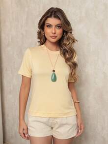 Dellamarca Women's Short Sleeve Blouse. Comes With A Complimentary Necklace. Comfortable Fabric. - 糖果黃 - 查看 1