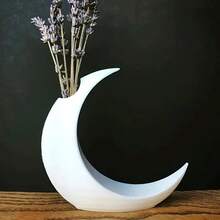 3D Printed Moon Shaped Vase - Gothic Victorian Era Moon Decorative Vase, High-Quality Plastic Tabletop Vase, Holiday Party Decoration, Creative Friend Gift, Bohemian Style Decoration | Delicate Pattern Decoration, Vase Home Decoration Room Decor Flower Vase Glass Vase