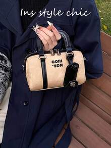 这是一款时尚新款女士手提包，配有可拆卸肩带。这款优雅的女士手提包既有手提带，也有肩带/斜挎带，质感高端，非常适合通勤、聚会、购物和各种场合。 - 黑色 - 查看 5