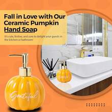 Simple Fun - Dispensador de Jabón Líquido para Manos con Aroma a Pastel de Calabaza y Manzana y Especia de Calabaza, Recargable Decorativo para Encimeras de Cocina y Lavabos de Baño - Calabaza bendita - Ver 5